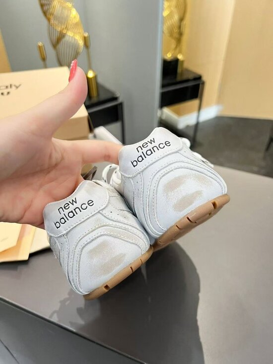 New Womens Miu Miu x New Balance 530 SL Sneakers - Picture 6 of 7